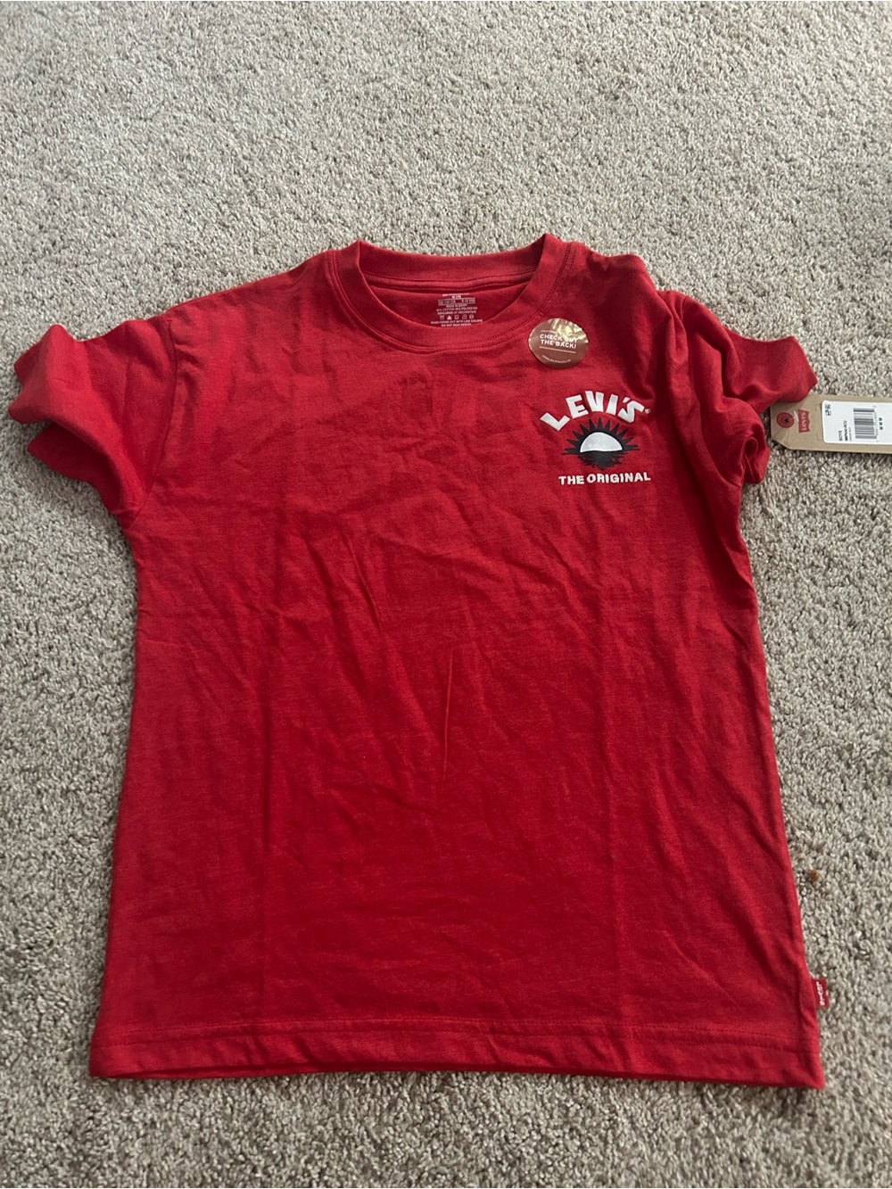 Levi's Boys Medium The Original Red T-Shirt NWT
